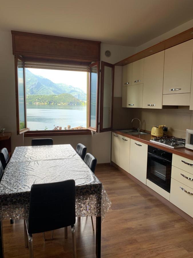 B&B Sosta Sul Lago Lezzeno Exterior foto